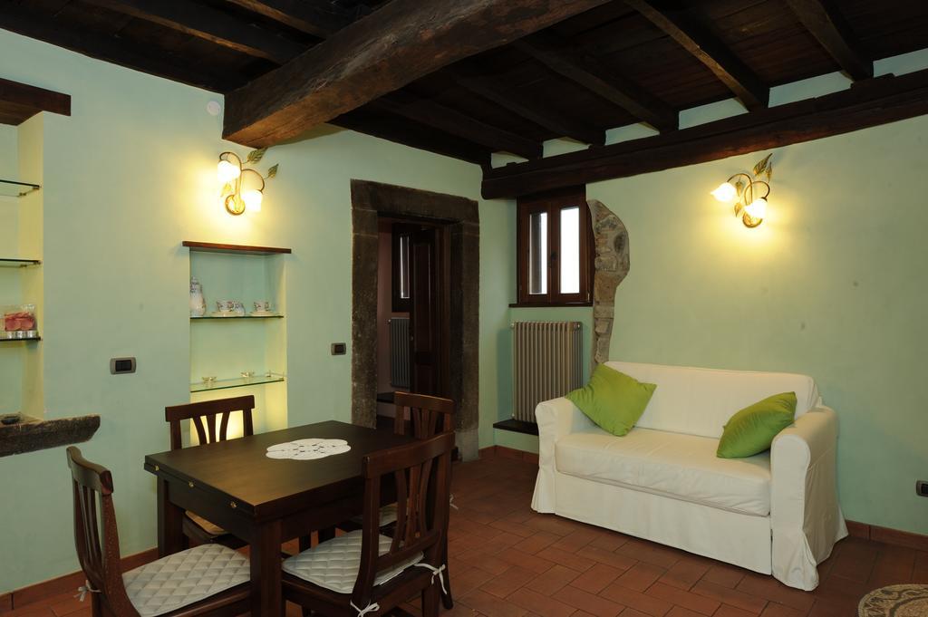 La Scaletta Holiday House Браччано Номер фото