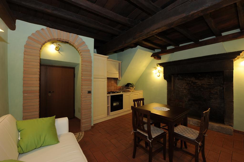 La Scaletta Holiday House Браччано Номер фото